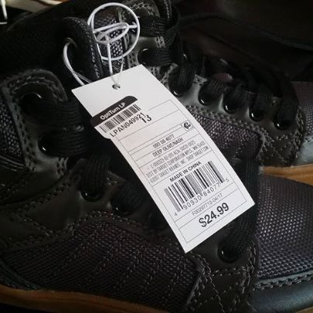 Art class size 13 boys high tops